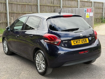 Used Peugeot 208 2017 for sale - 78157116: Photo