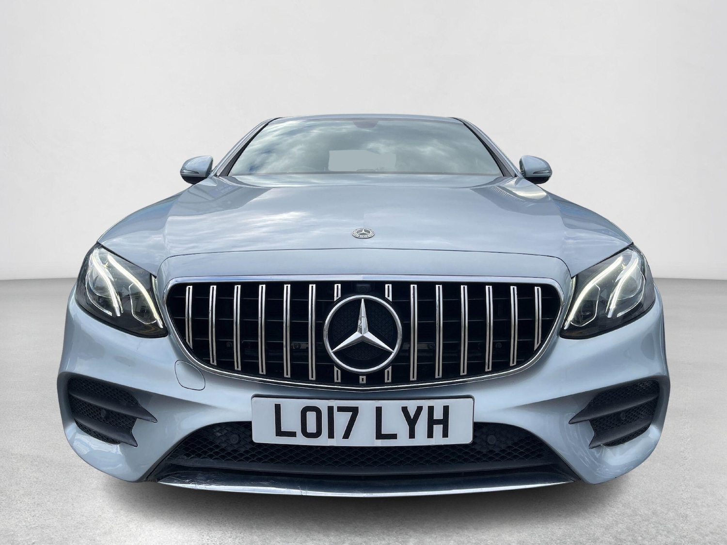 Used Mercedes-Benz E Class 2017 for sale - 77970758: Photo 15