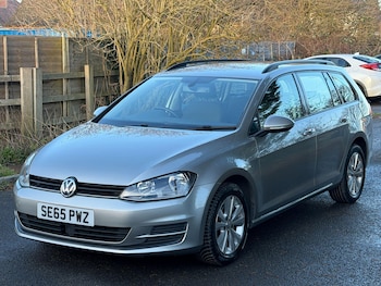 Used Volkswagen Golf 2016 for sale - 77074781: Photo