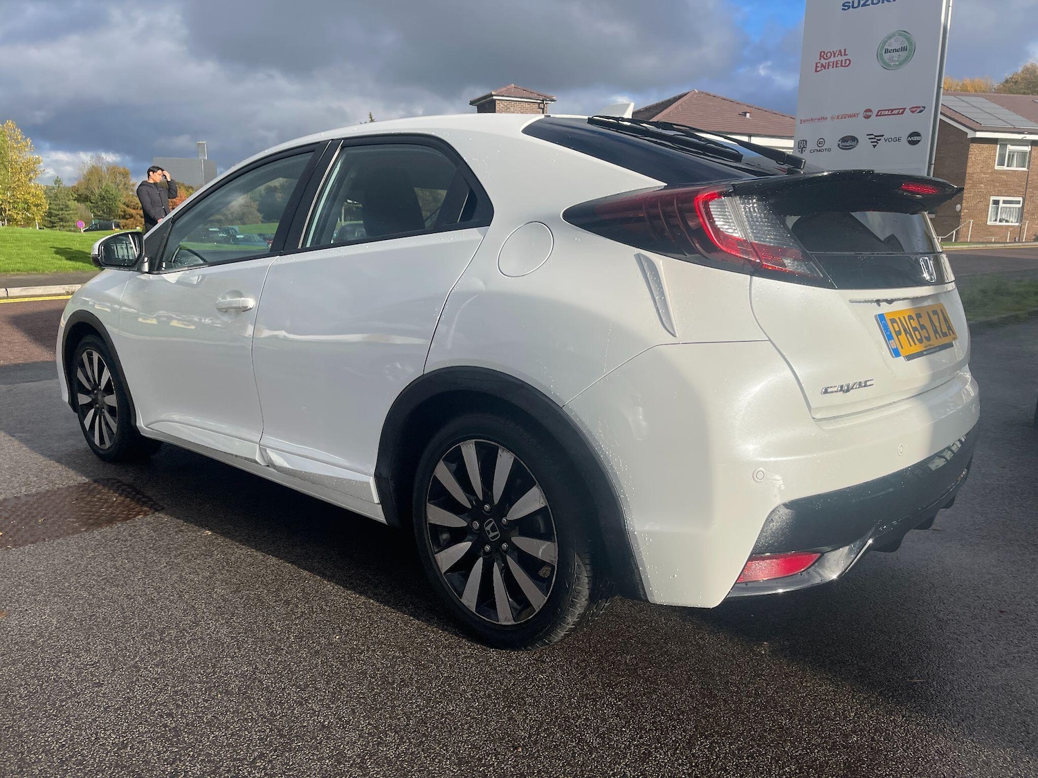 Used Honda Civic 2015 for sale - 76370114: Photo 17