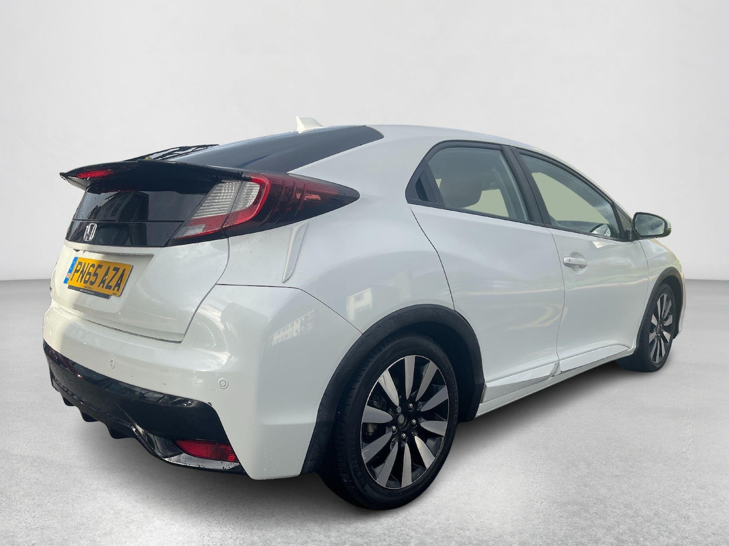 Used Honda Civic 2015 for sale - 76370114: Photo 21