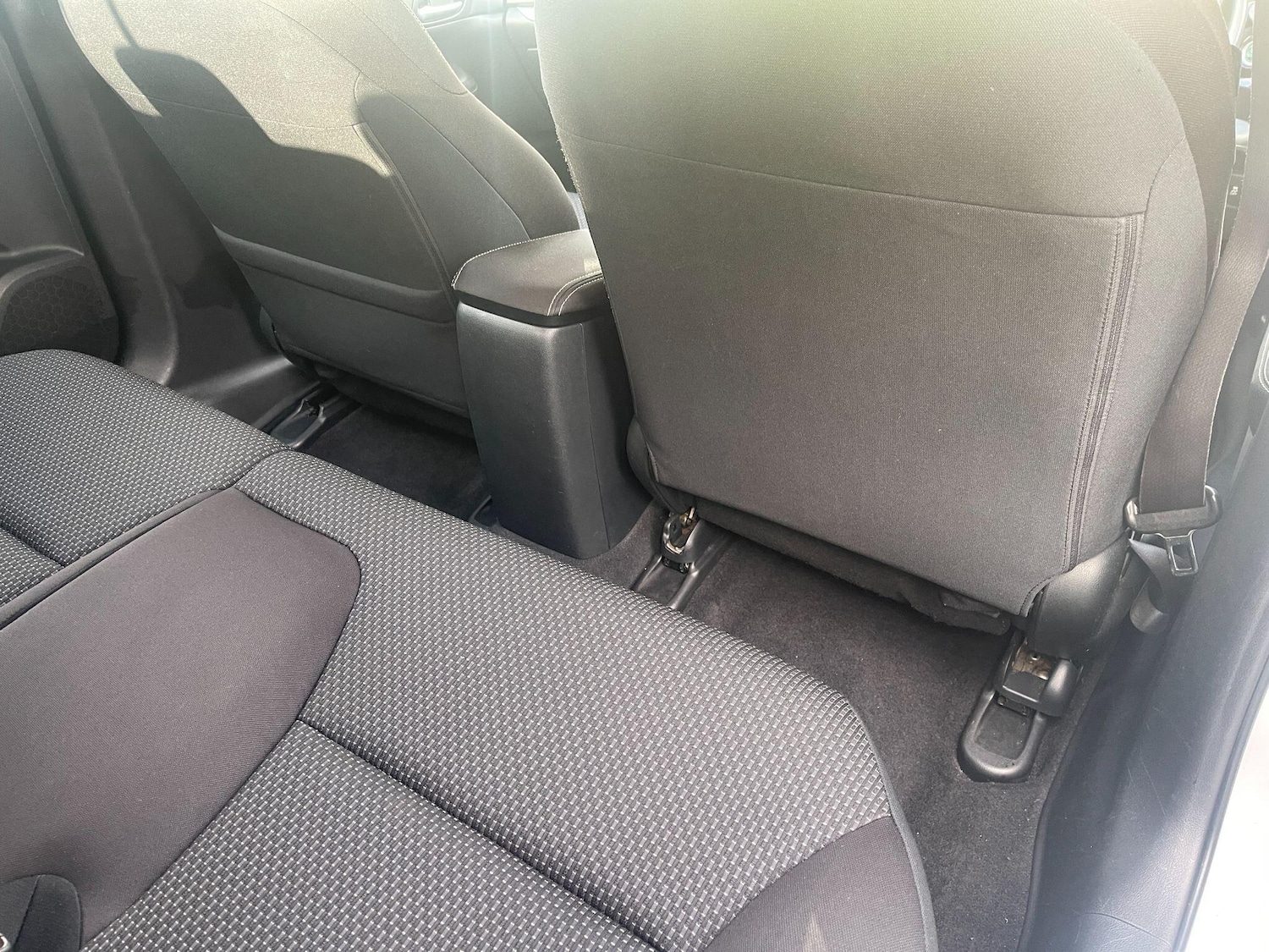 Used Honda Civic 2015 for sale - 76370114: Photo 39