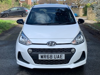 Used Hyundai i10 2018 for sale - 77754162: Photo