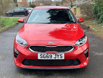 Used Kia Ceed 2019 for sale - 77120325: Photo