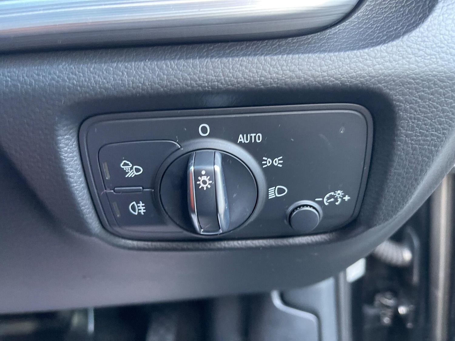 Used Audi A3 2017 for sale - 76527991: Photo 18