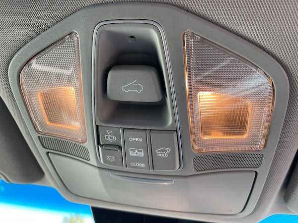 Used Hyundai Santa Fe 2015 for sale - 75463814: Photo 55