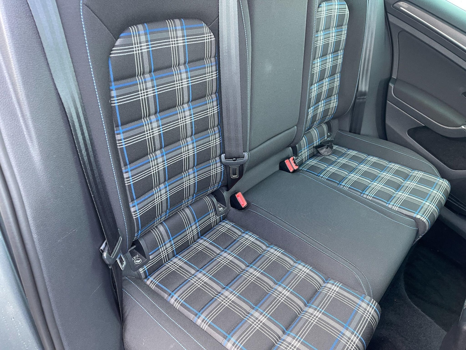 Used Volkswagen Golf 2020 for sale - 76370662: Photo 41