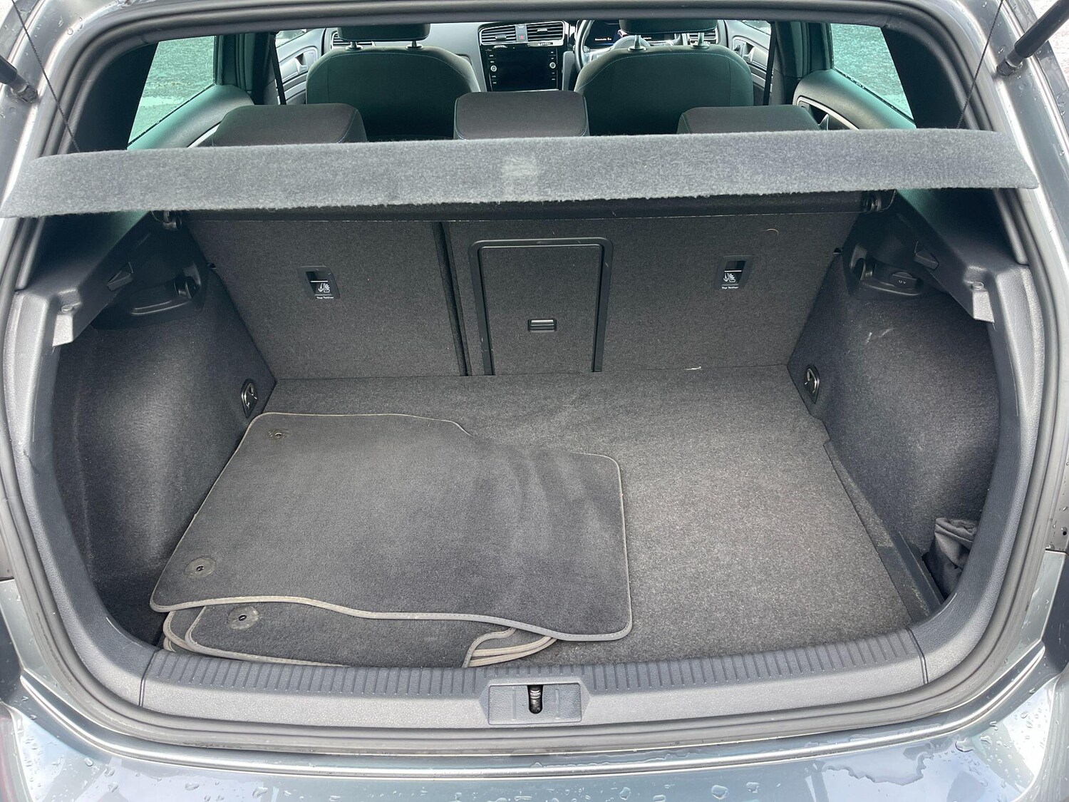 Used Volkswagen Golf 2020 for sale - 76370662: Photo 59