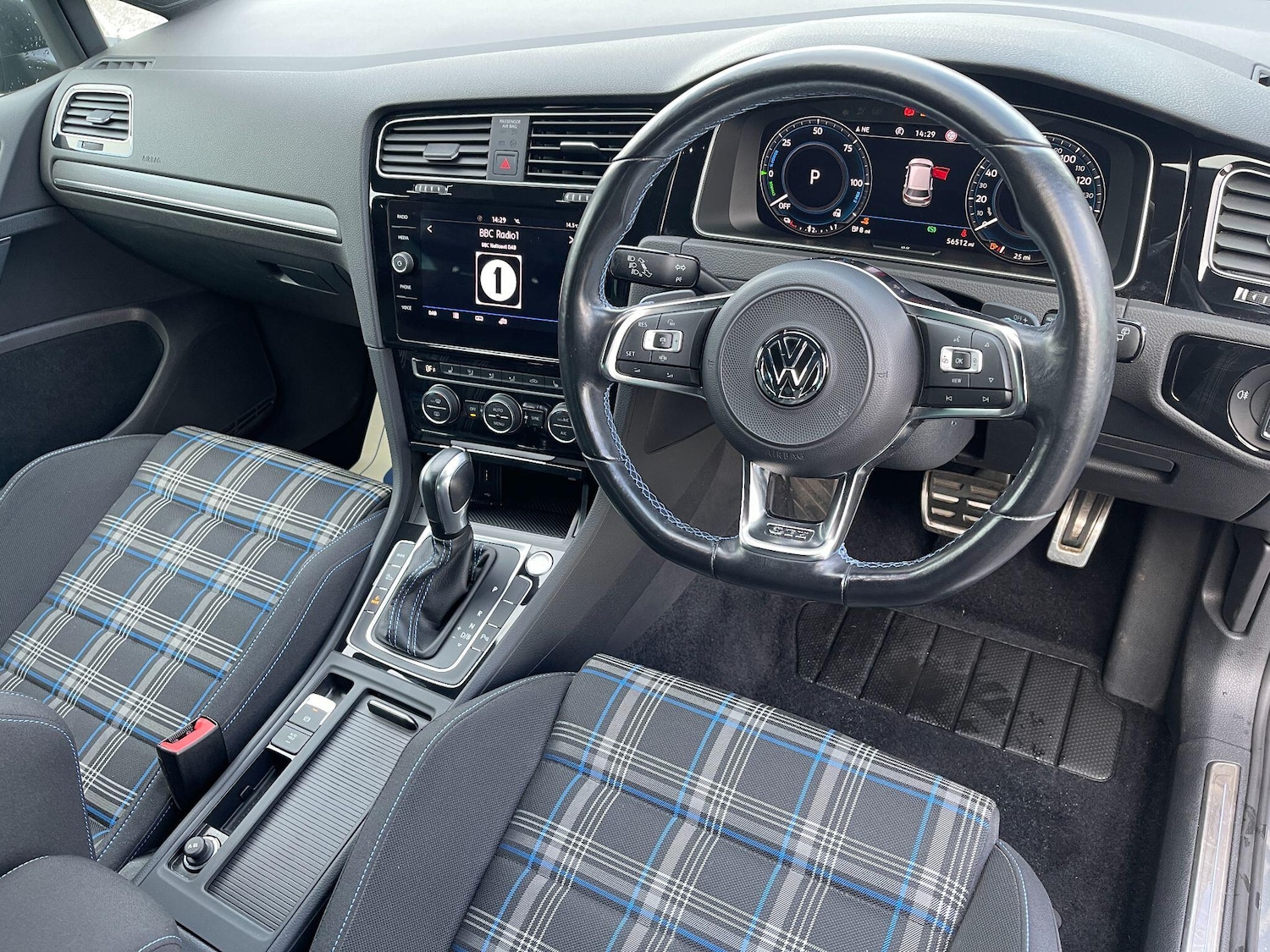 Used Volkswagen Golf 2020 for sale - 76370662: Photo 71