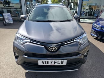 Used Toyota RAV4 2017 for sale - 79756434: Photo