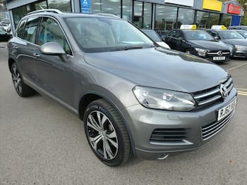 Used Volkswagen Touareg 2012 for sale - 79497175: Photo
