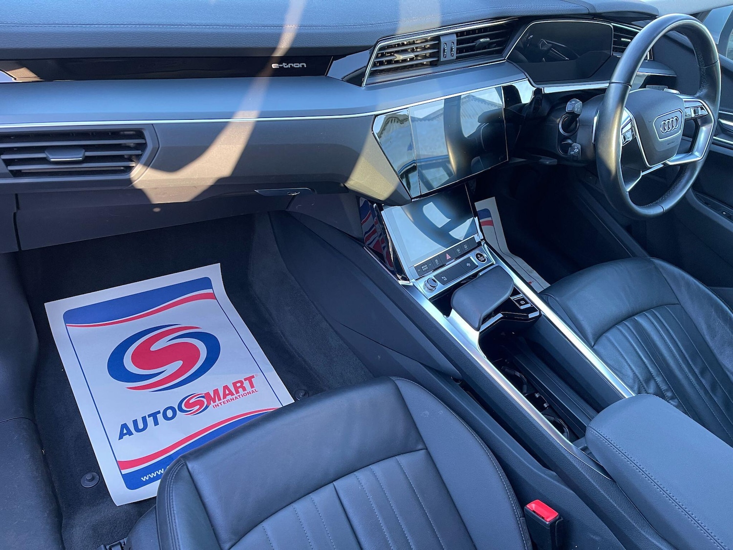 Used Audi e-tron 2021 for sale - 78058079: Photo 11