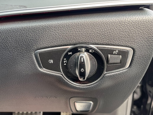 Used Mercedes-Benz E-Class 2018 for sale - 76179317: Photo 46