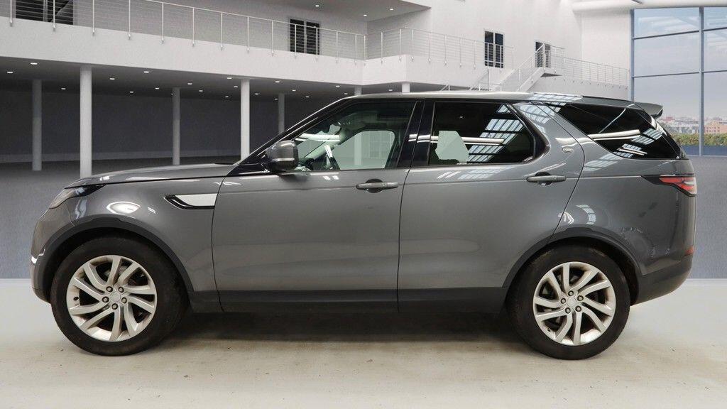 Used Land Rover Discovery 2017 for sale - 78046976: Photo 12
