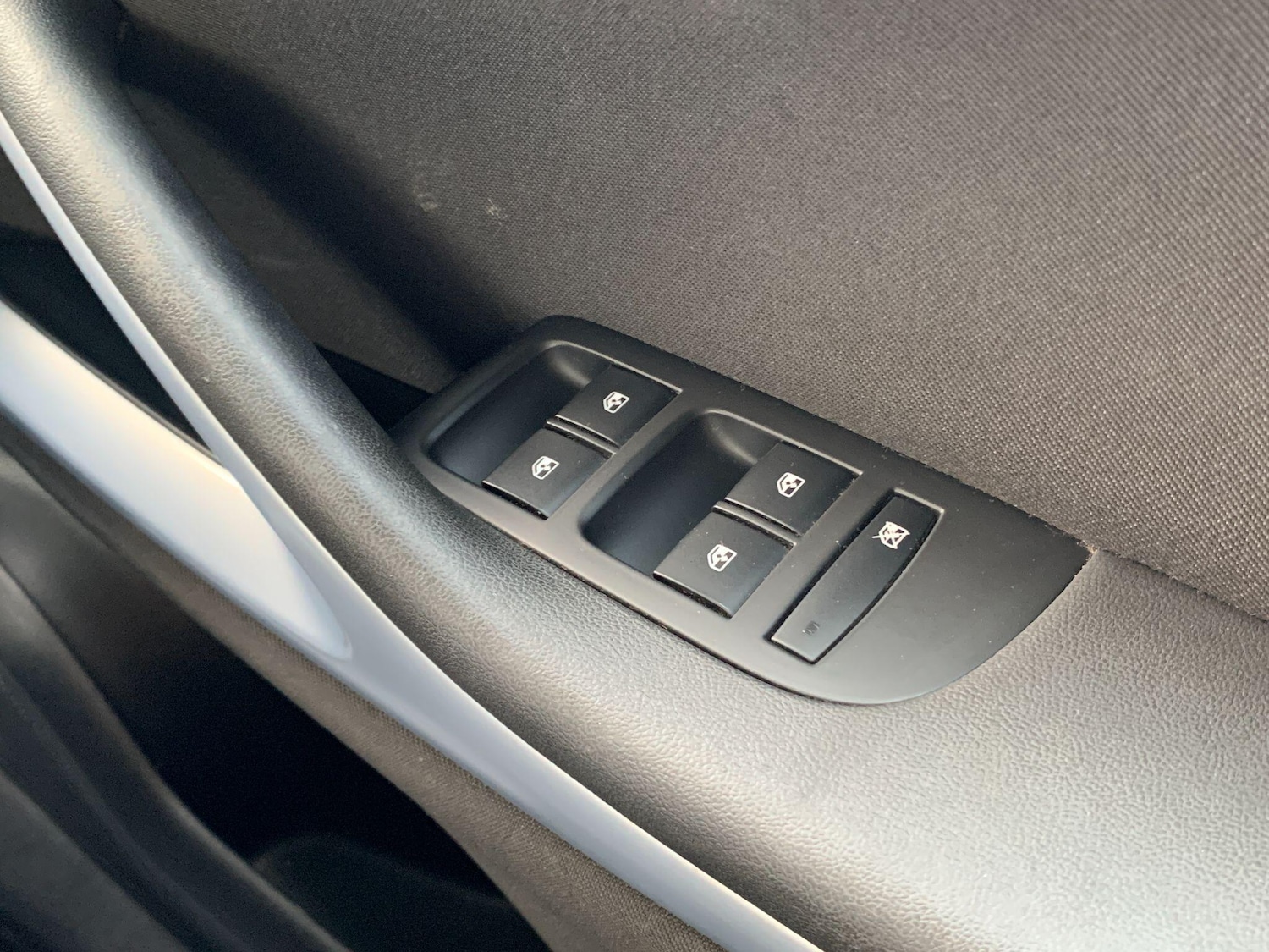 Used Vauxhall Zafira 2015 for sale - 76446891: Photo 27