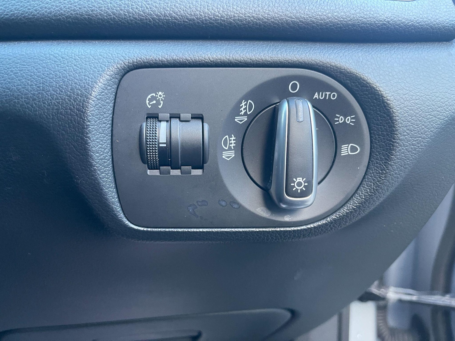 Used Audi Q3 2014 for sale - 76408571: Photo 29