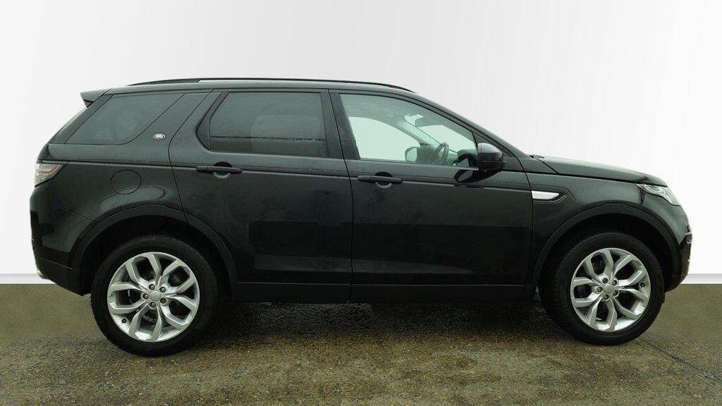 Used Land Rover Discovery Sport 2016 for sale - 77637548: Photo 9