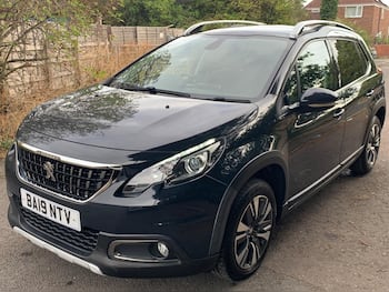 Used Peugeot 2008 2019 for sale - 77768531: Photo