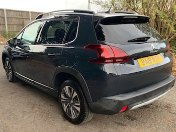 Used Peugeot 2008 2019 for sale - 77768531: Photo