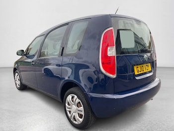 Used Skoda Roomster 2010 for sale - 76399160: Photo