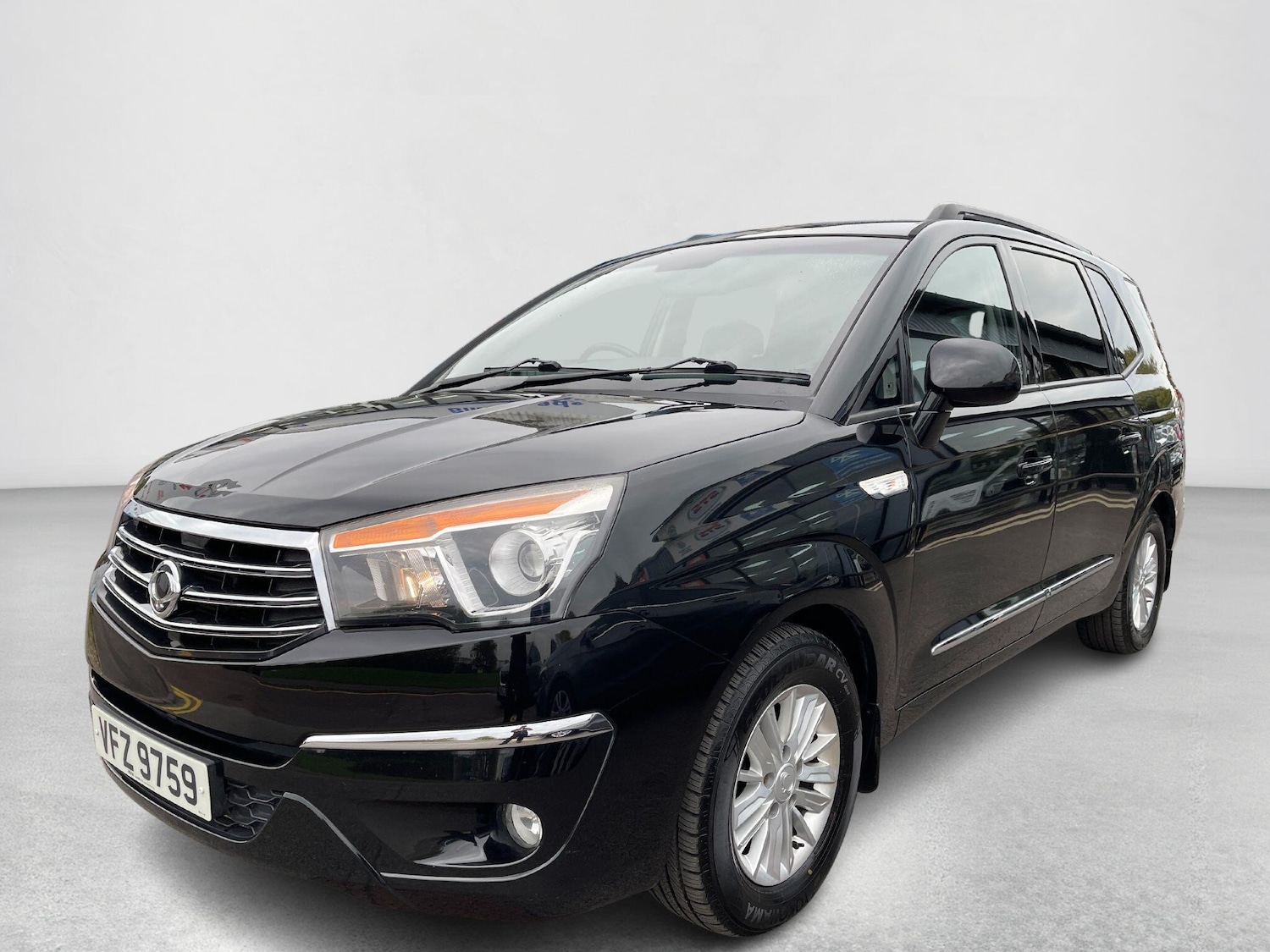 Used Ssangyong Turismo 2015 for sale - 75658647: Photo 15
