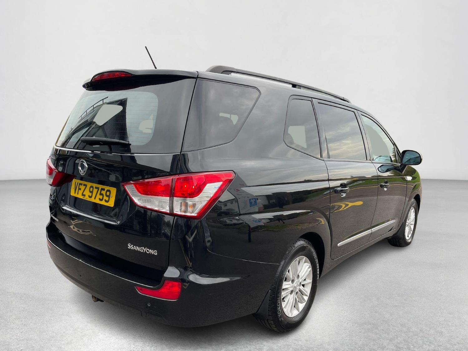 Used Ssangyong Turismo 2015 for sale - 75658647: Photo 26