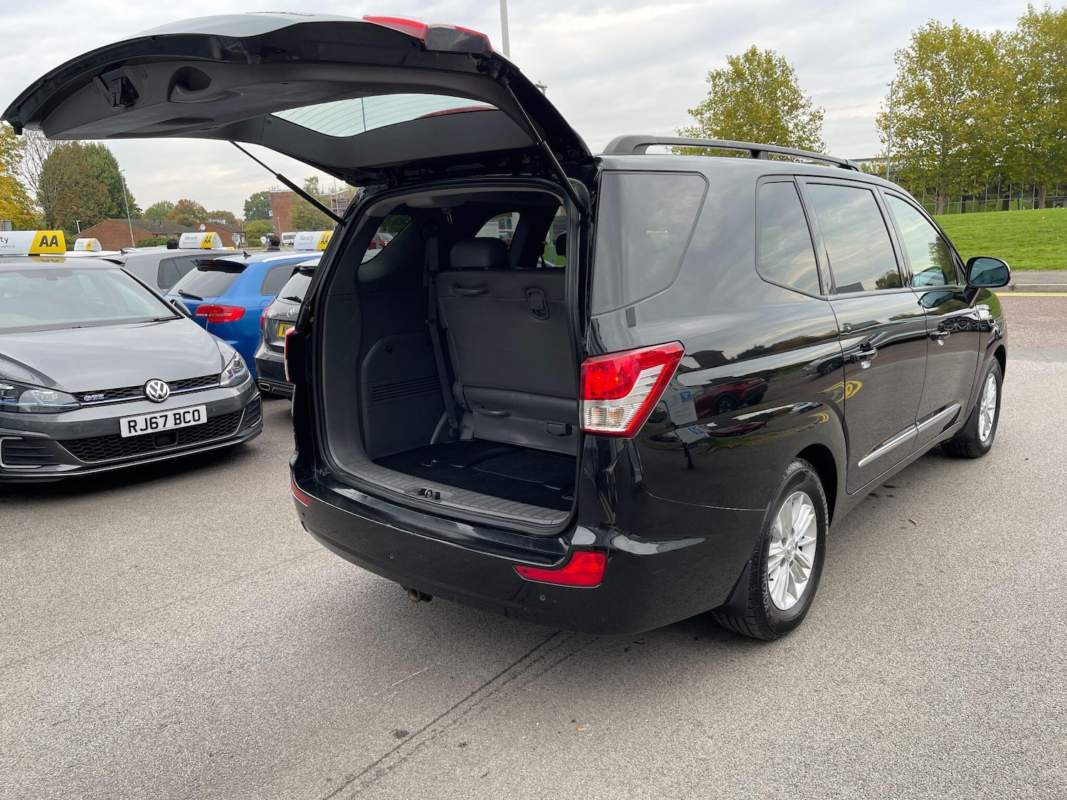Used Ssangyong Turismo 2015 for sale - 75658647: Photo 27
