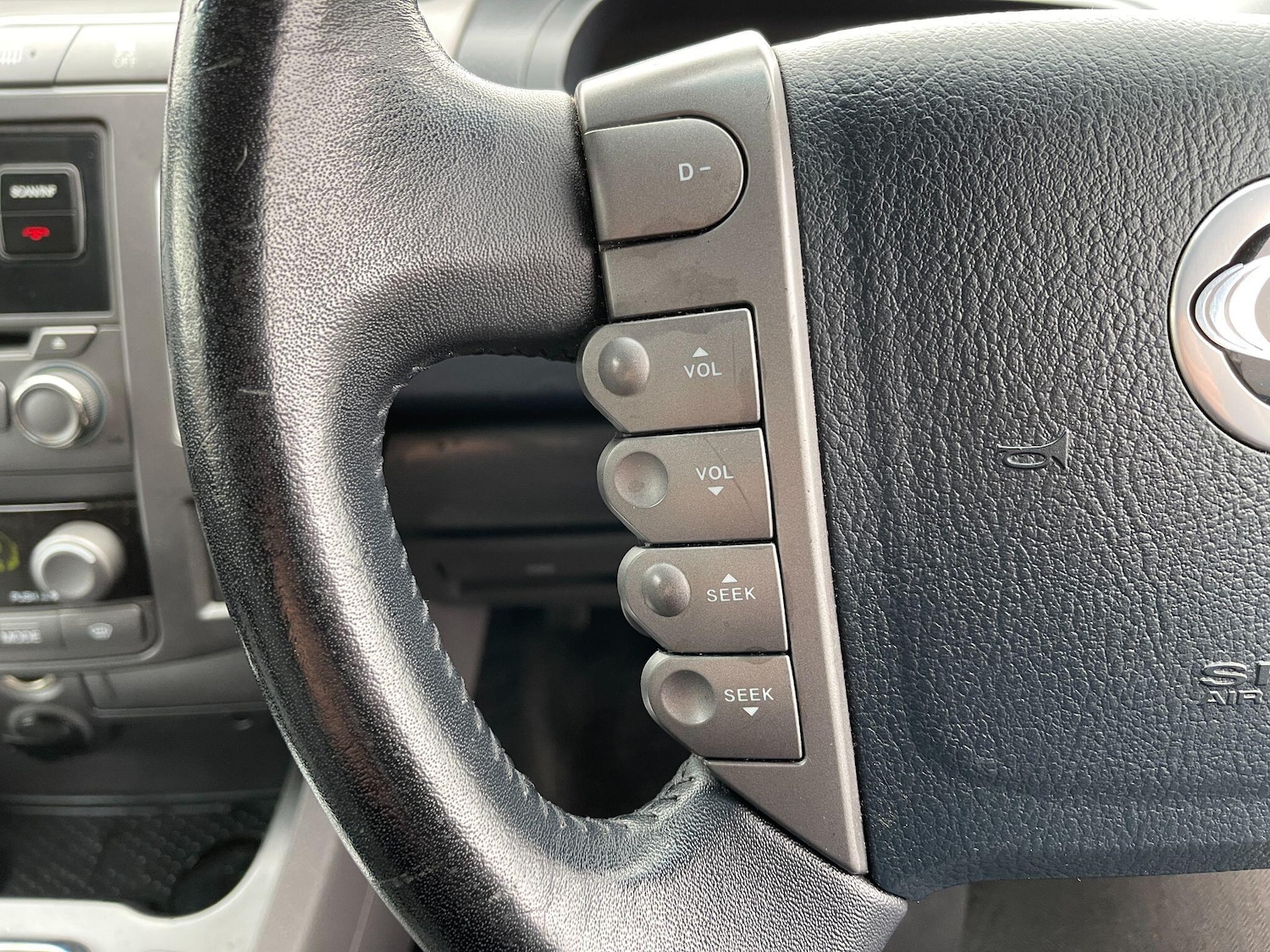Used Ssangyong Turismo 2015 for sale - 75658647: Photo 46