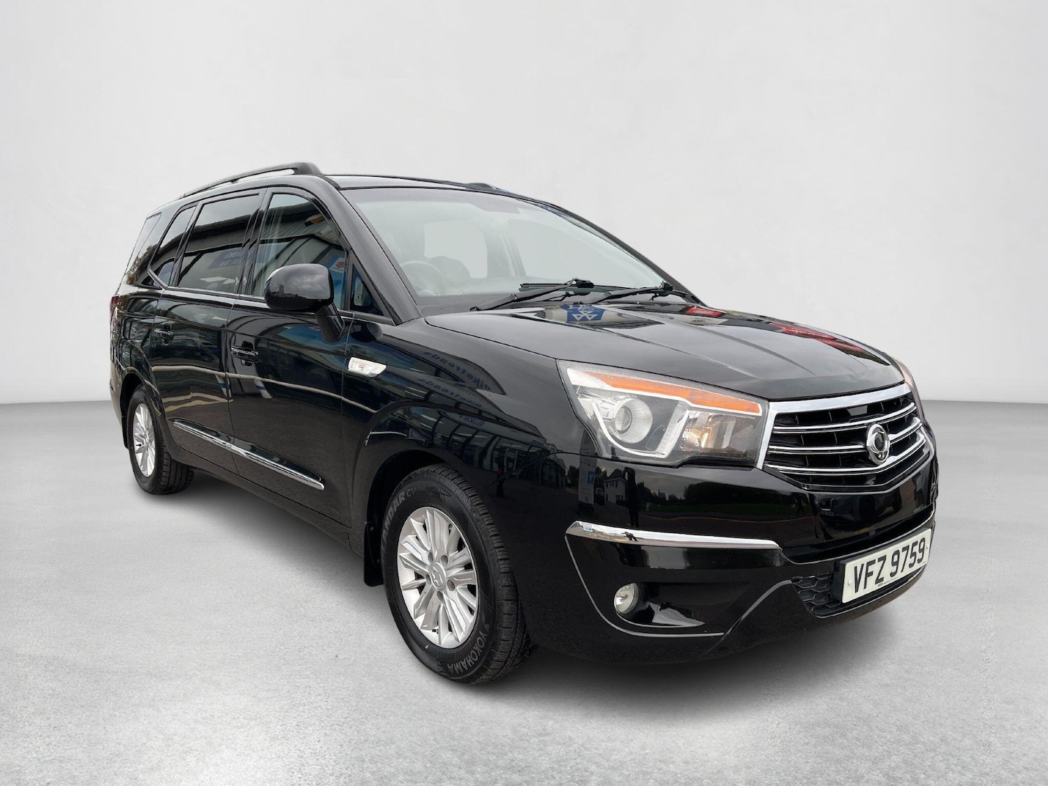 Used Ssangyong Turismo 2015 for sale - 75658647: Photo 5