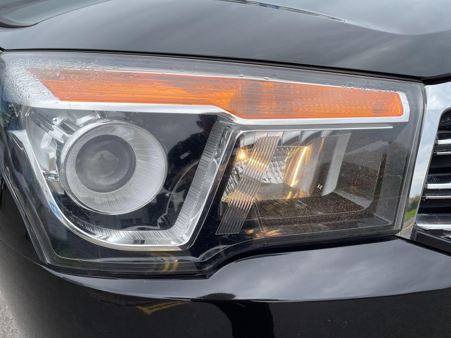 Used Ssangyong Turismo 2015 for sale - 75658647: Photo 61