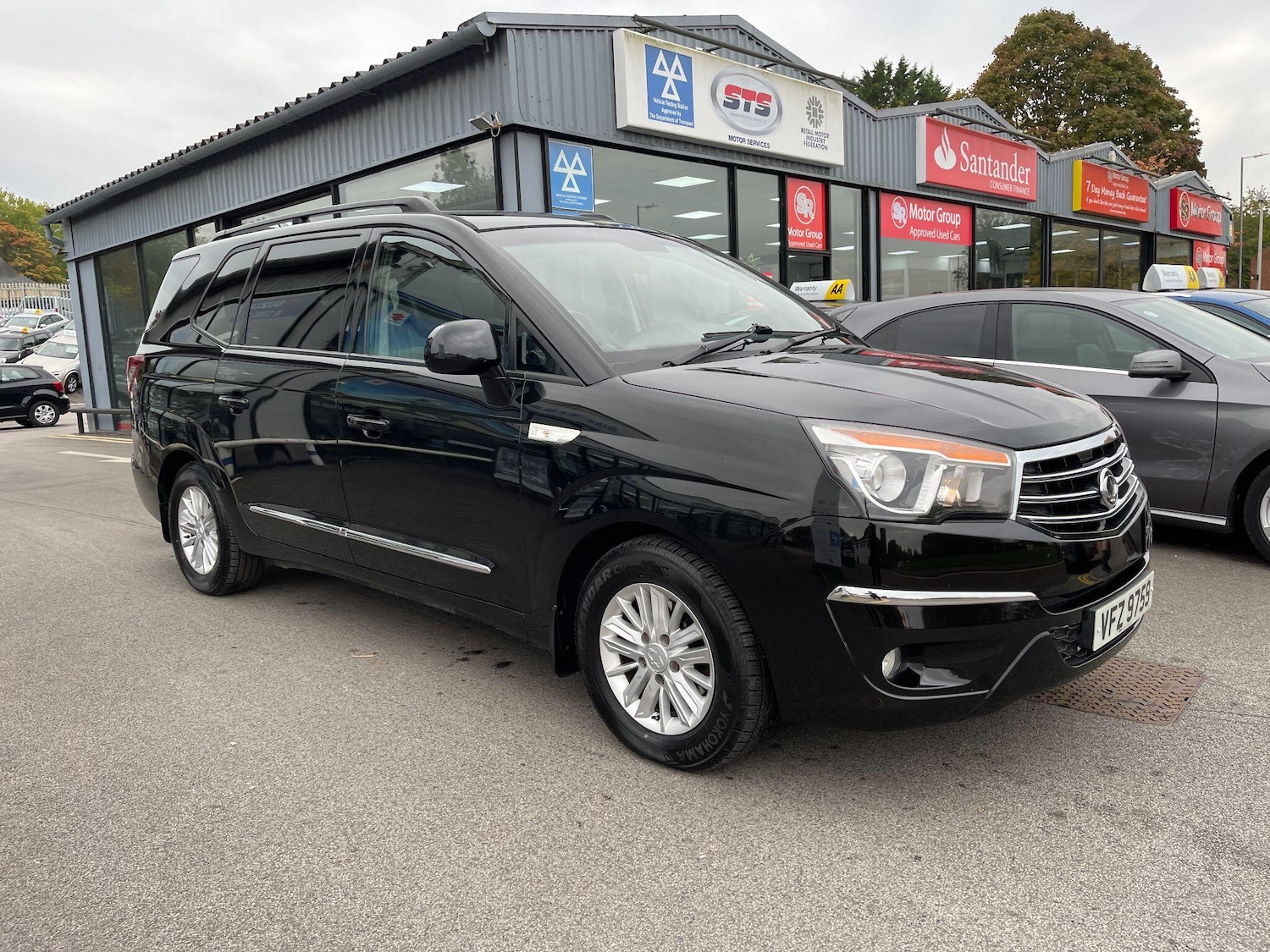 Used Ssangyong Turismo 2015 for sale - 75658647: Photo 8