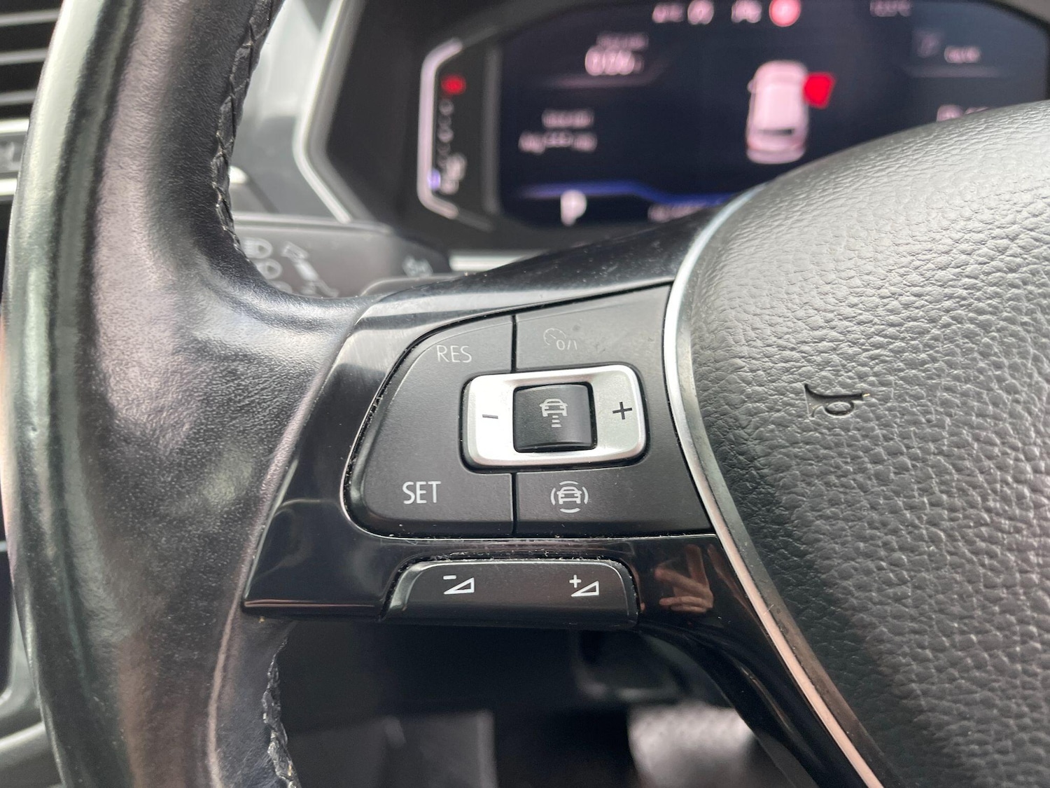 Used Volkswagen Tiguan for sale - 77705008: Photo 20