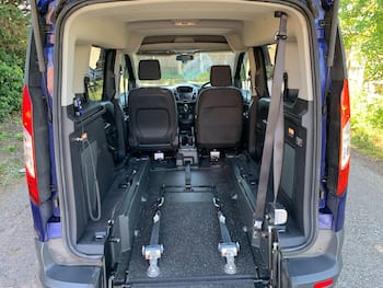 Used Ford Tourneo Connect 2017 for sale - 79830869: Photo