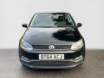 Used Volkswagen Polo 2014 for sale - 76620336: Photo