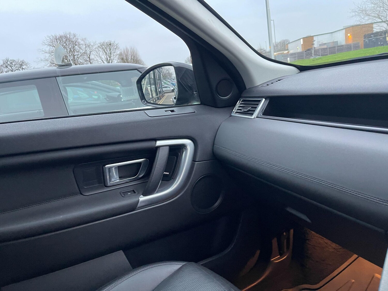 Used Land Rover Discovery Sport for sale - 77908410: Photo 12