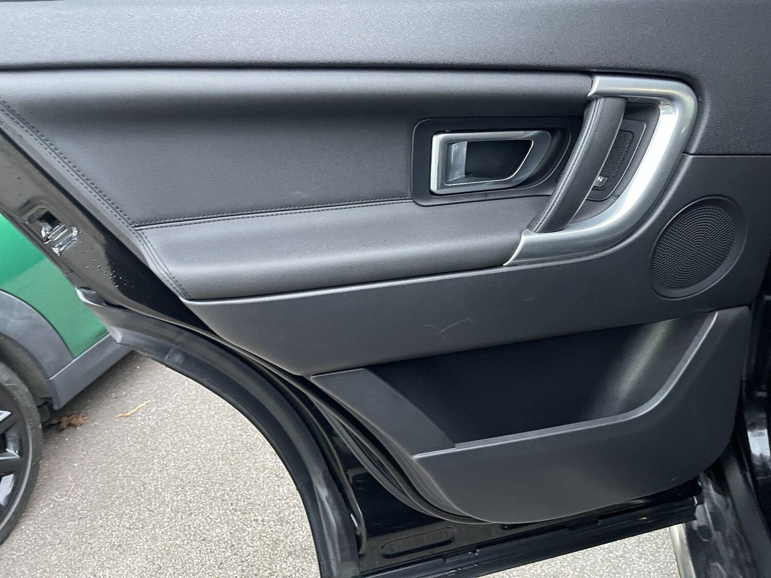 Used Land Rover Discovery Sport for sale - 77908410: Photo 24