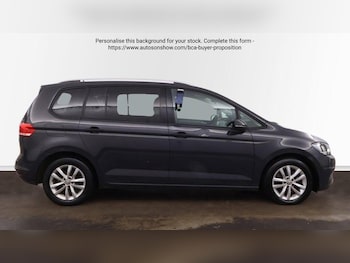 Used Volkswagen Touran 2016 for sale - 79169001: Photo