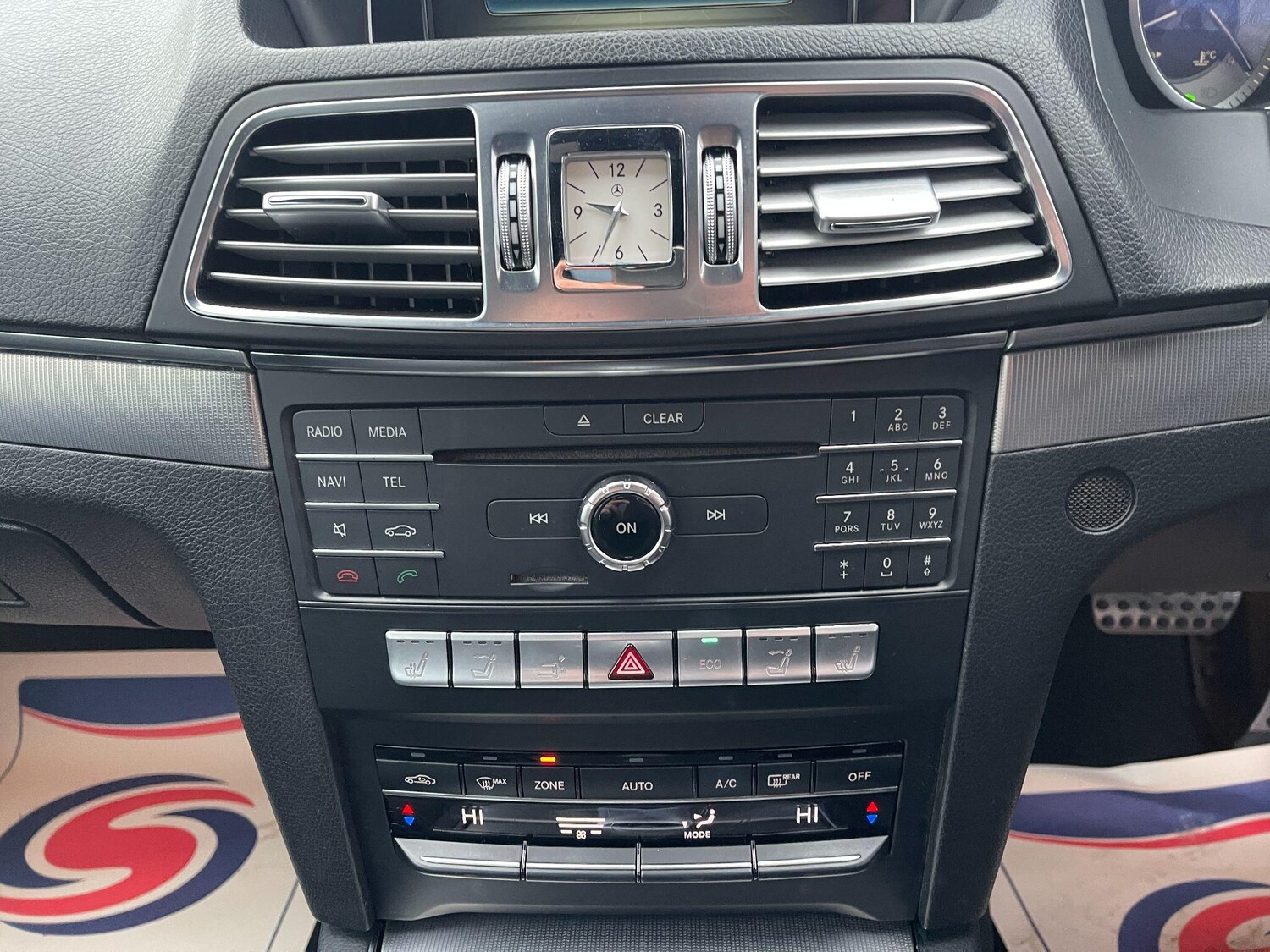 Used Mercedes-Benz E Class 2015 for sale - 78156624: Photo 27