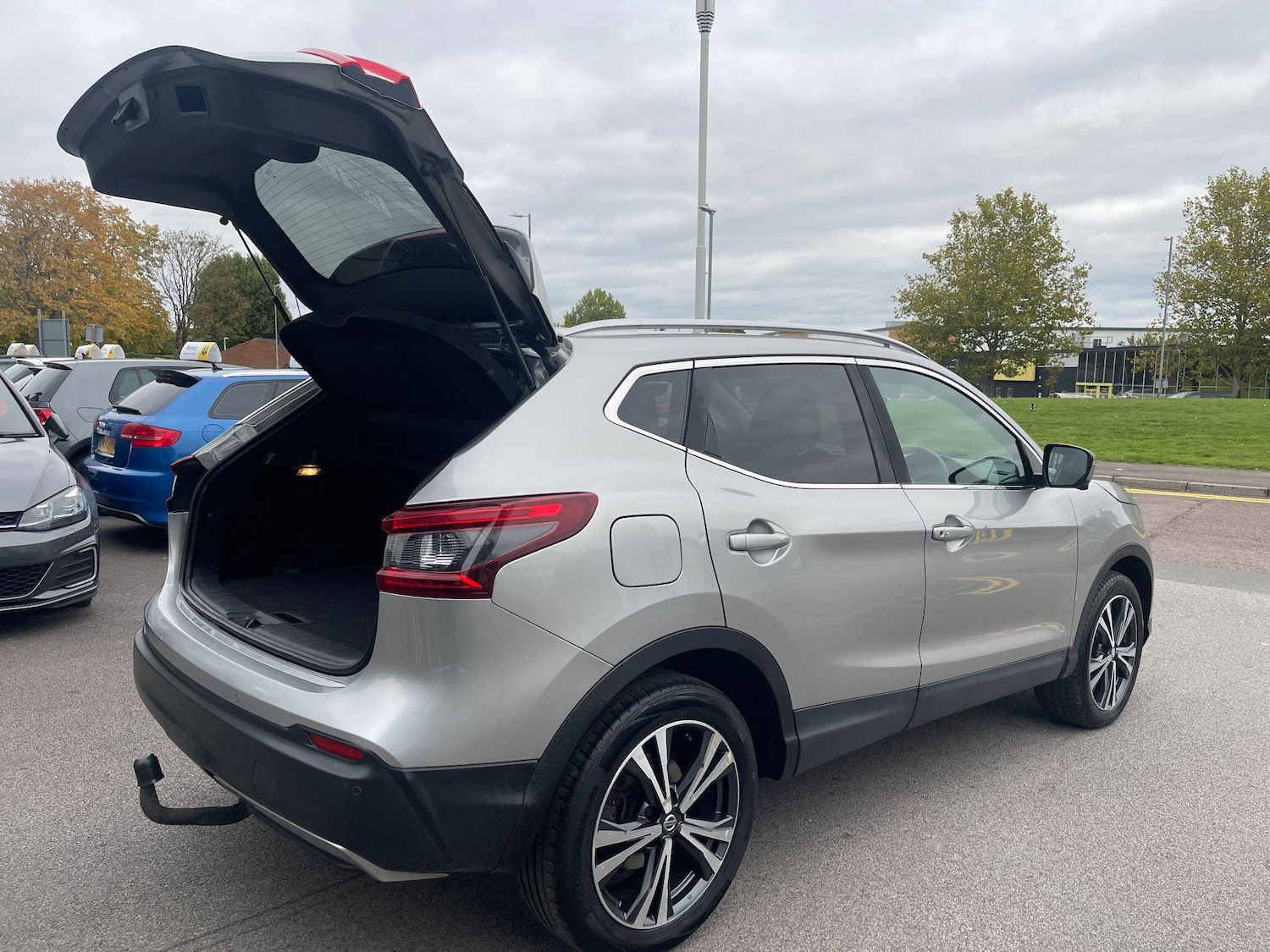 Used Nissan Qashqai 2018 for sale - 76227264: Photo 28