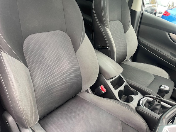 Used Nissan Qashqai 2018 for sale - 76227264: Photo 35