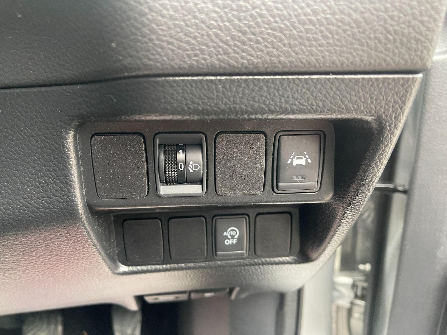 Used Nissan Qashqai 2018 for sale - 76227264: Photo 44