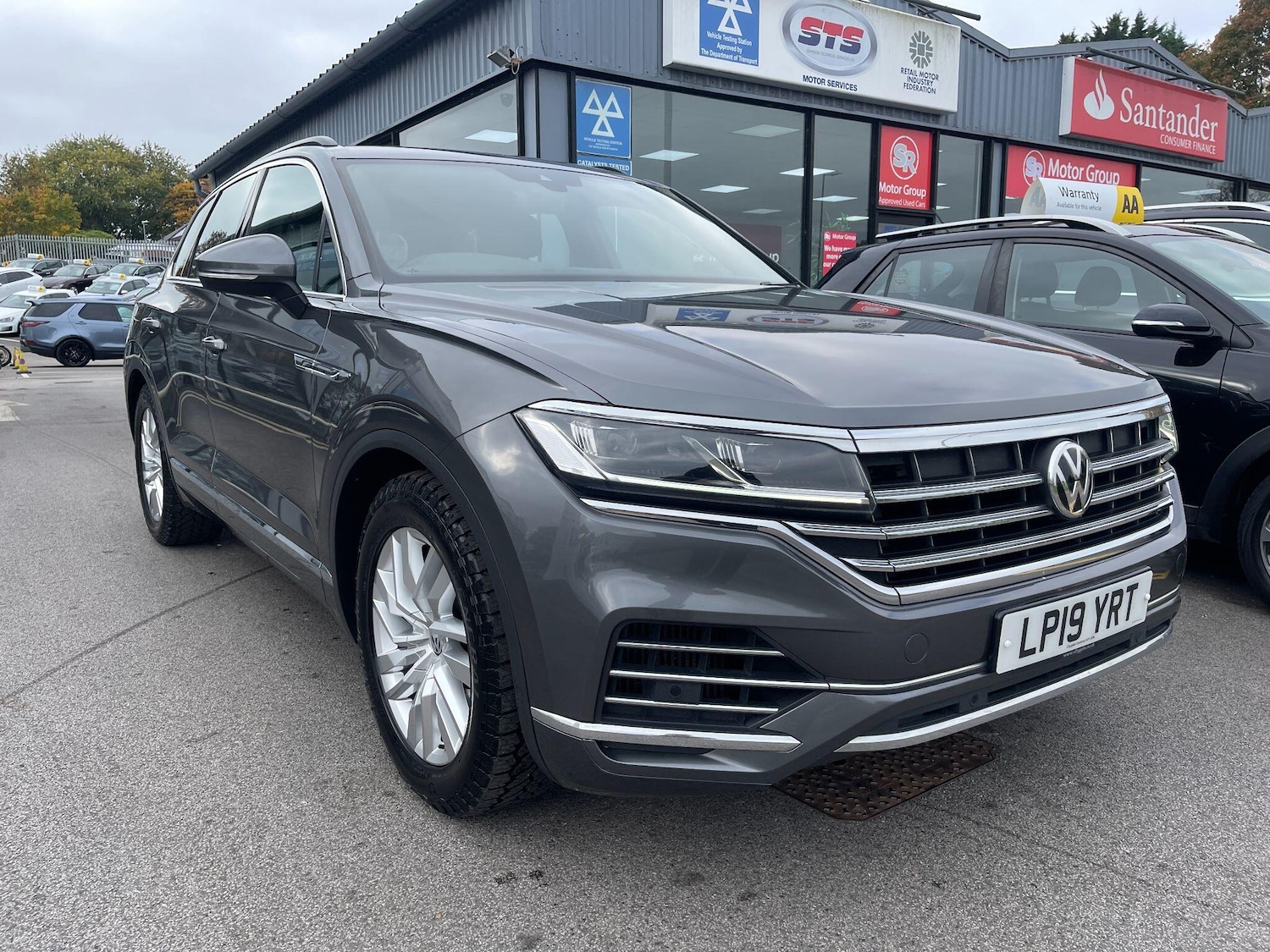Used Volkswagen Touareg 2019 for sale - 76251503: Photo 11