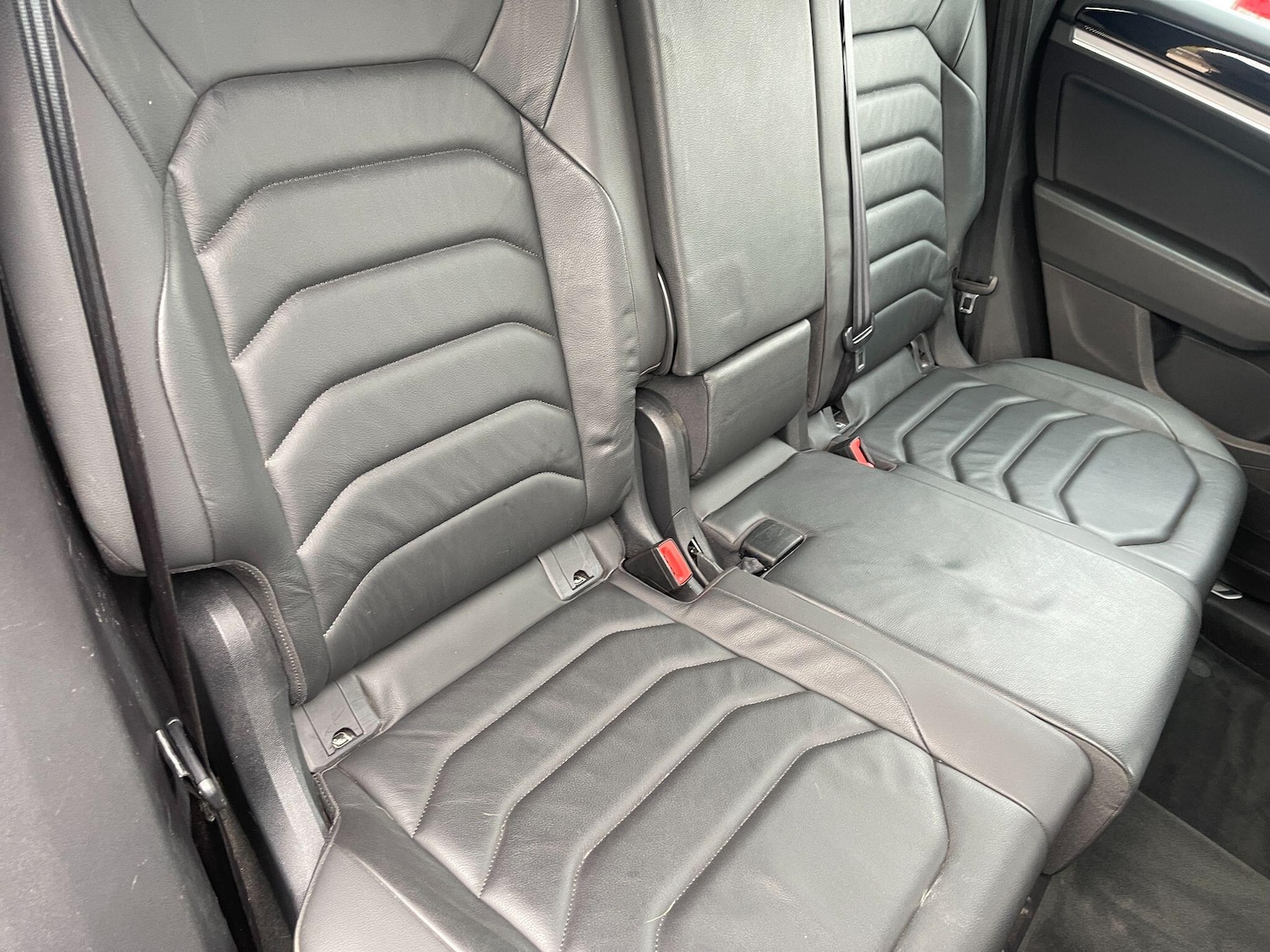 Used Volkswagen Touareg 2019 for sale - 76251503: Photo 41