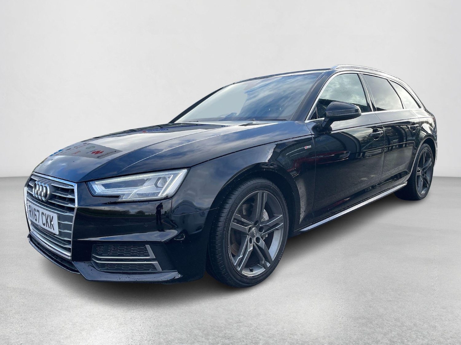 Used Audi A4 Avant 2017 for sale - 76370326: Photo 15