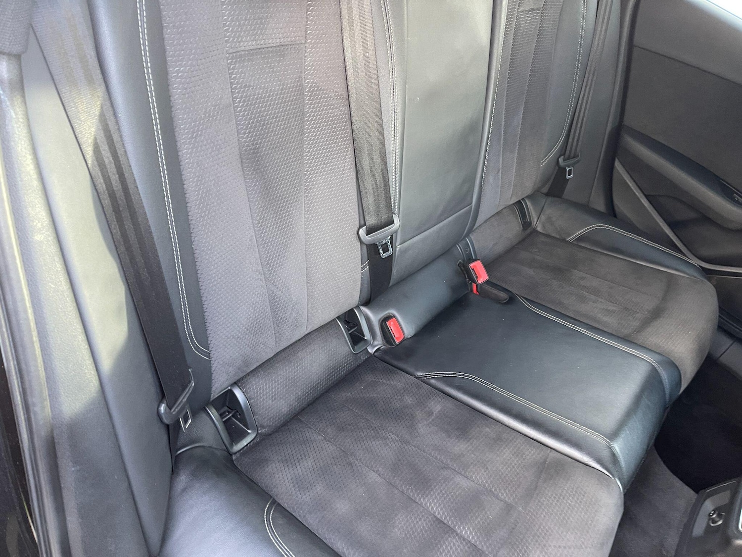 Used Audi A4 Avant 2017 for sale - 76370326: Photo 42