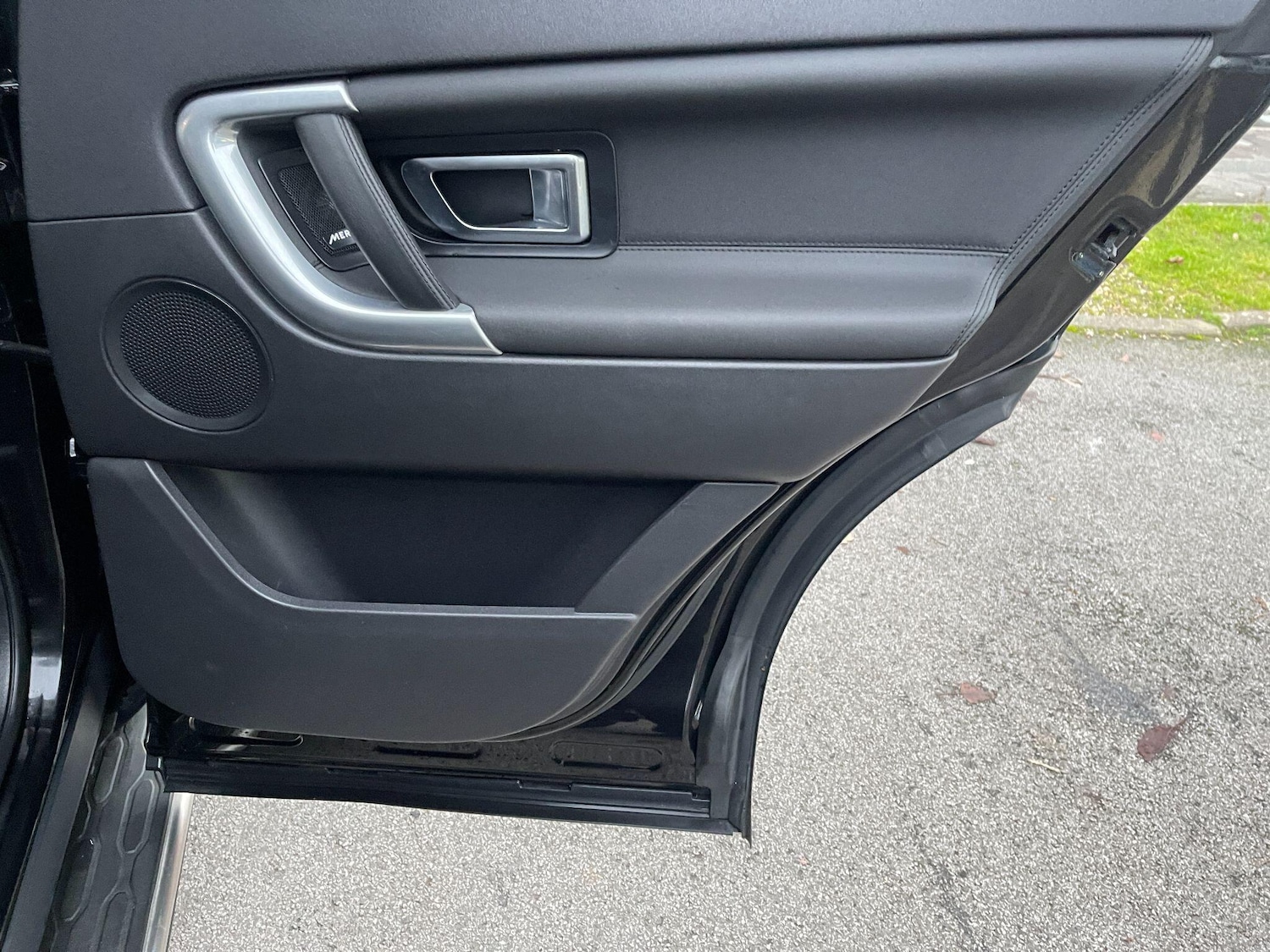 Used Land Rover Discovery Sport 2018 for sale - 77439797: Photo 23