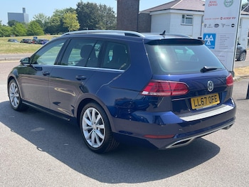 Used Volkswagen Golf 2017 for sale - 78560916: Photo
