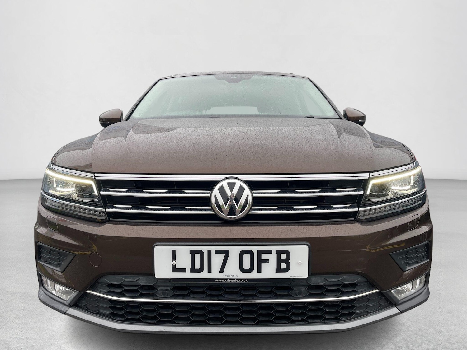 Used Volkswagen Tiguan 2017 for sale - 76294542: Photo 2