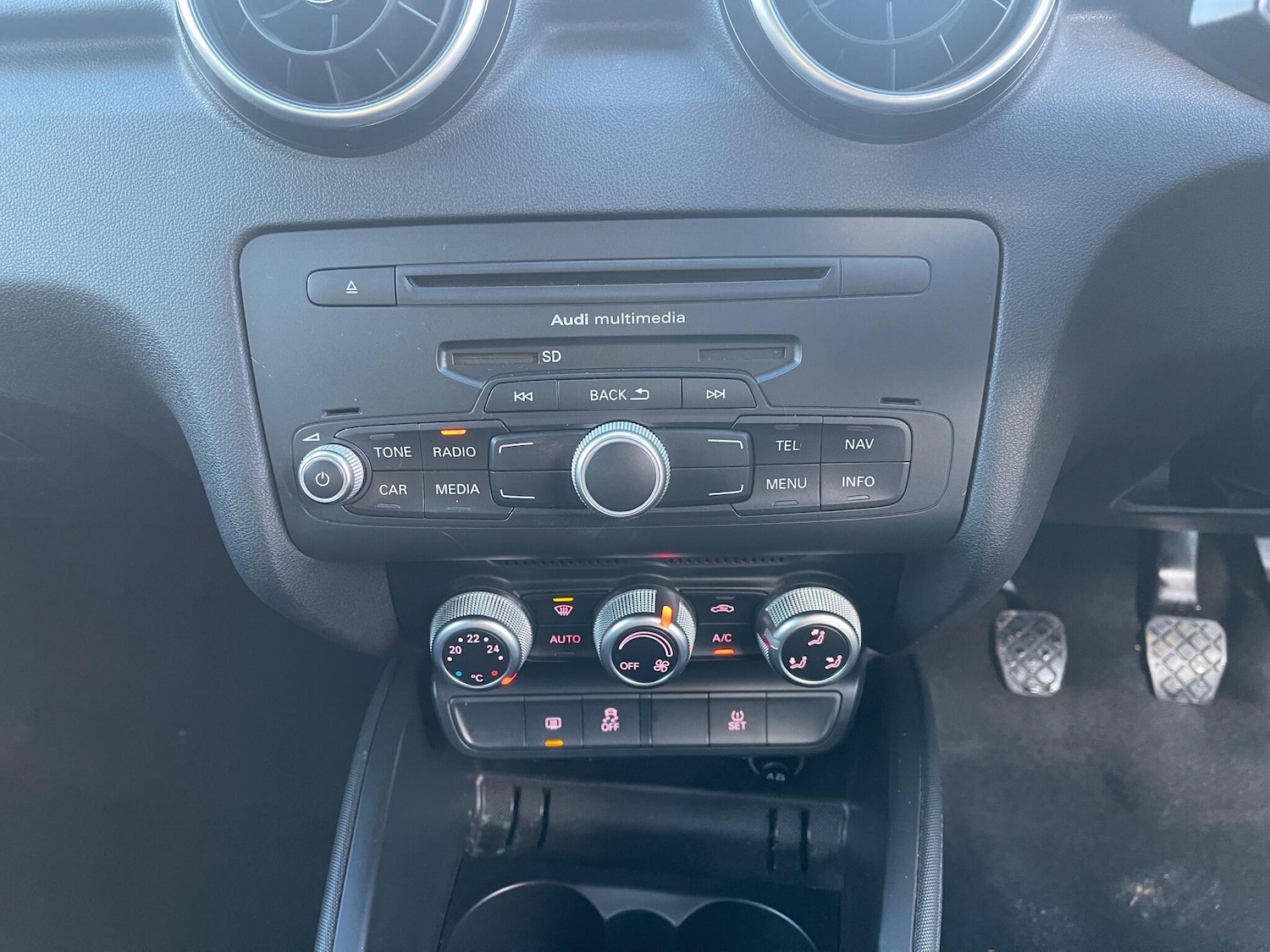 Used Audi A1 2015 for sale - 77202888: Photo 25