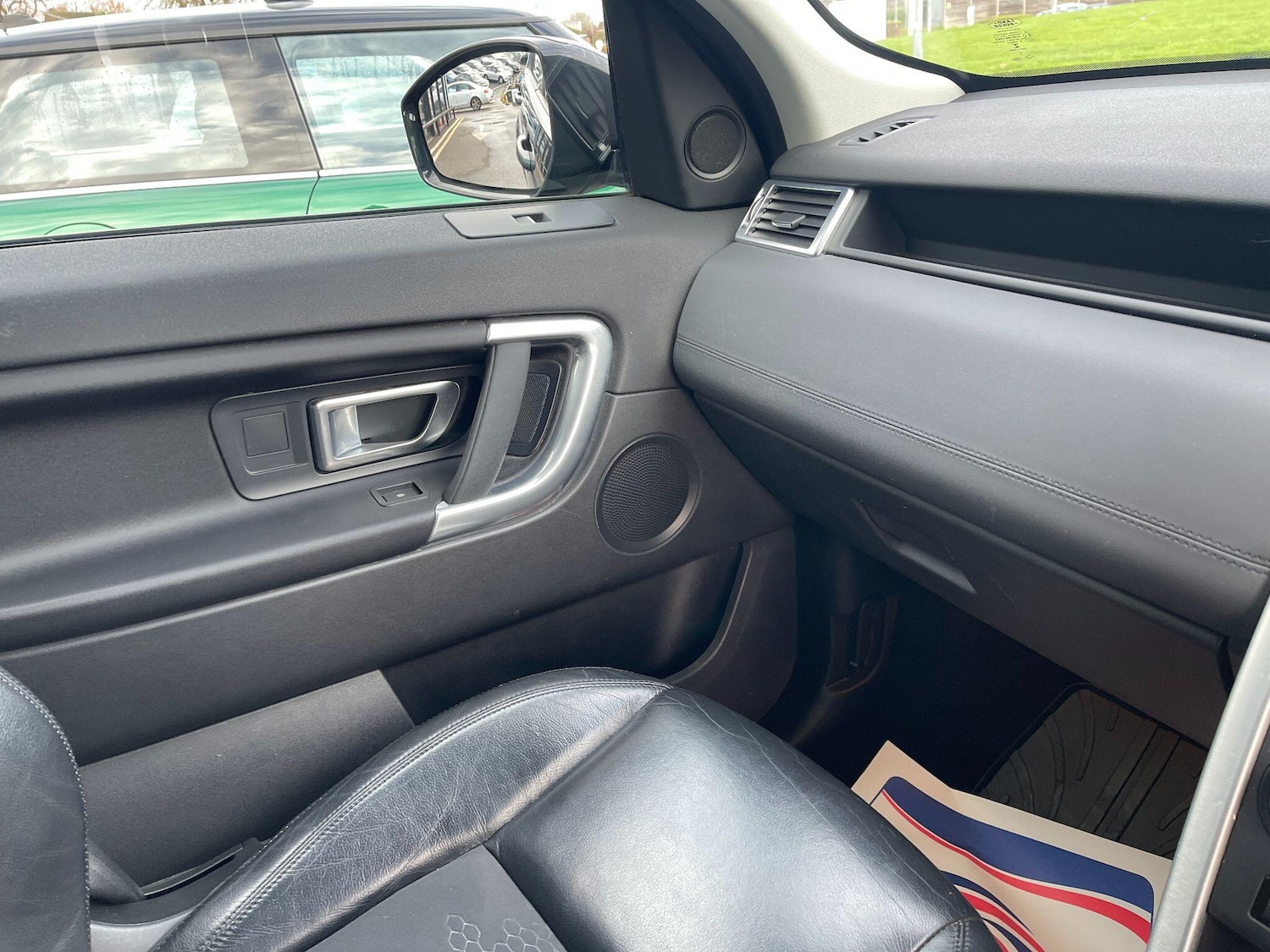 Used Land Rover Discovery Sport 2015 for sale - 76597176: Photo 44